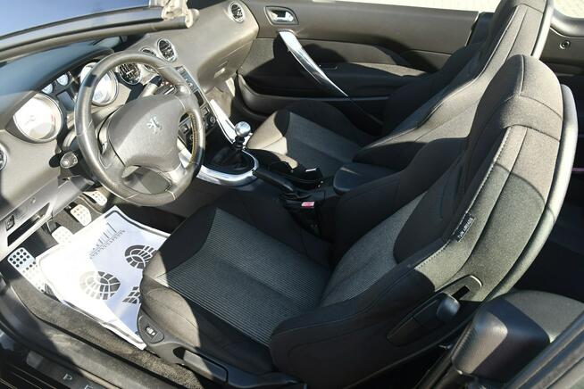 Peugeot 308 CC 1,6benz TURBO Cabriolet.Klimatr 2 str.Parktronic.El.szyby