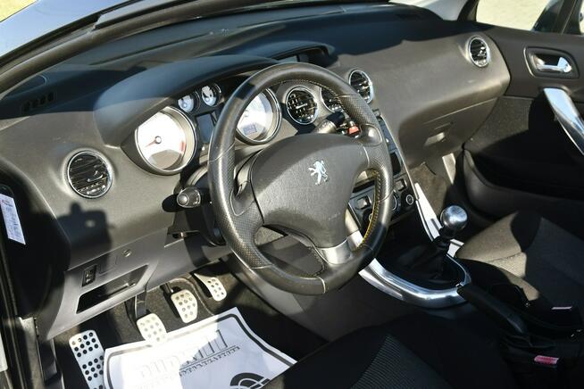 Peugeot 308 CC 1,6benz TURBO Cabriolet.Klimatr 2 str.Parktronic.El.szyby