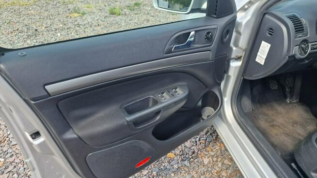 (Nr. 135 ) Octavia II 1.6 Benzyna, Klima, parktronik