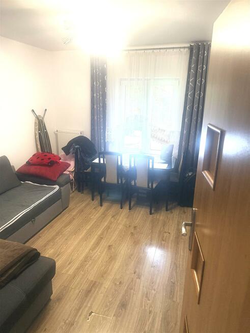 Dom Warszawa Wawer, Zbytki