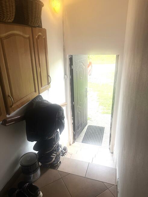 Dom Warszawa Wawer, Zbytki