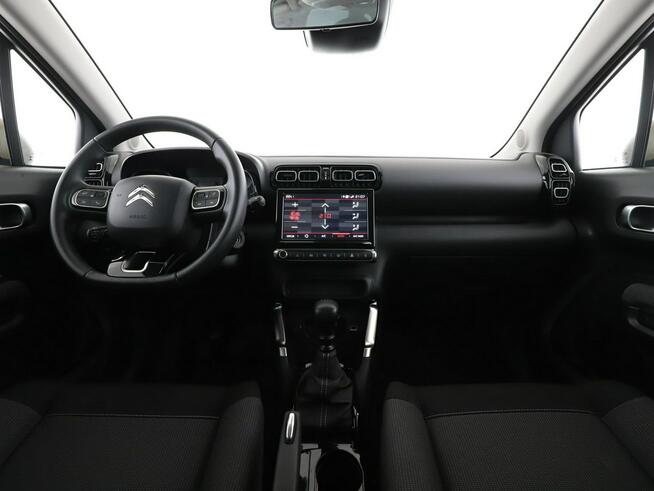 Citroen C3 Aircross PDC hak klima auto tempomat navi bluetooth