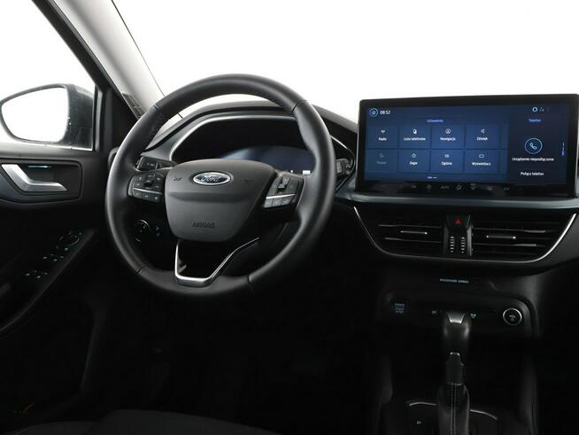 Ford Focus automat mHEV full LED virtual cocpit navi klima auto
