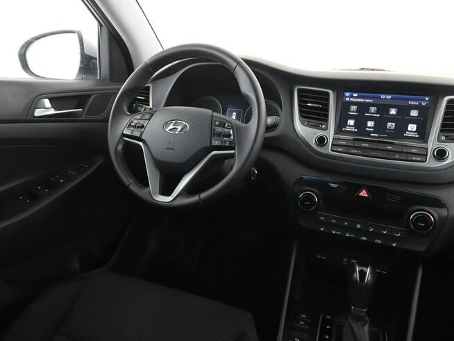 Hyundai Tucson Style automat 177KM navi grzane fotele tempomat hak PDC