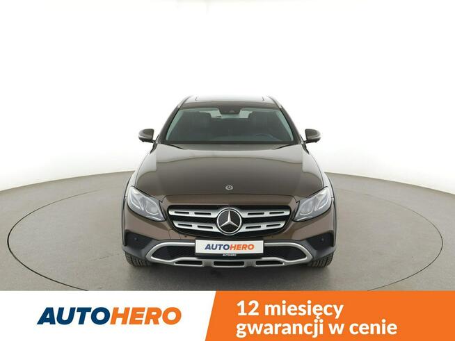 Mercedes E 220 FV23% 4X4 Automat Navi Klimatyzacja Podgrzewane fotele Bluetooth