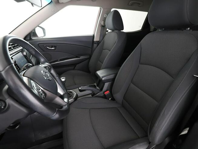 SsangYong Tivoli Historia serwisowa Klimatyzacja Czujniki parkowania El. szyby Bluetoot