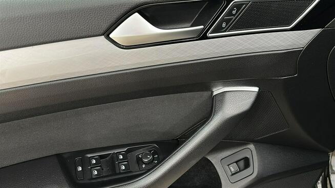 Volkswagen Passat 2.0 TDI kombi automat EVO Business DSG Kombi