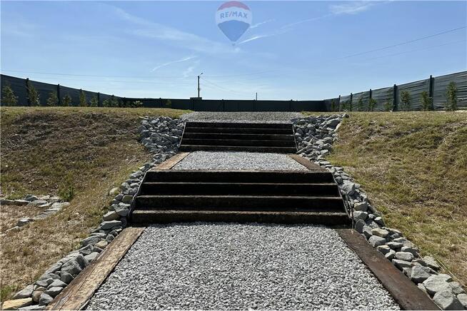 Rekreacyjna działka ze stawem 5km od Park Rozrywki