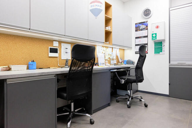 Magazyn-usługi-fotowoltaika na starych zasadach