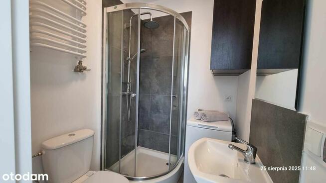 Urządzona Mikro Kawalerka z Balkonem i Ogrodem !