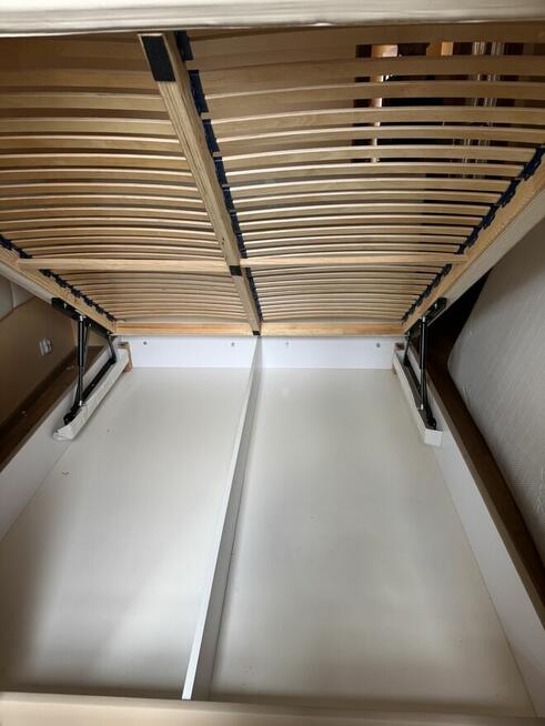 Stelaż łóżko kontynentalne tapicerowane 160x200