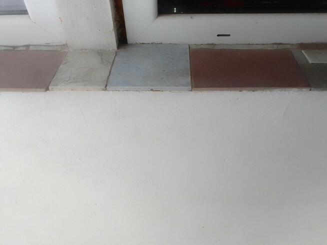 Układanie glazury i terakoty