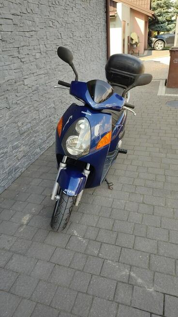 Skuter Honda NES125
