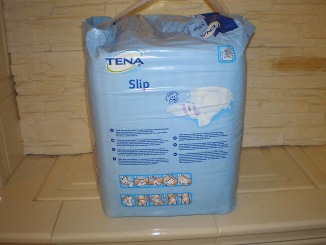 Sprzedam pieluchomajtki Tena Slip.