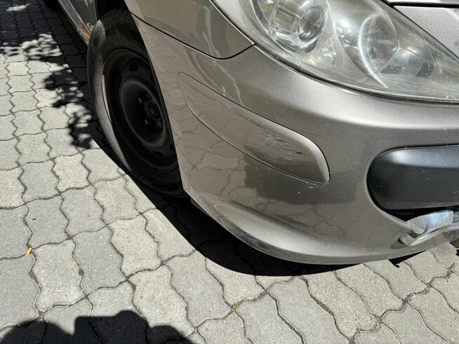 Syndyk sprzeda prawo własności pojazdu Peugeot 307