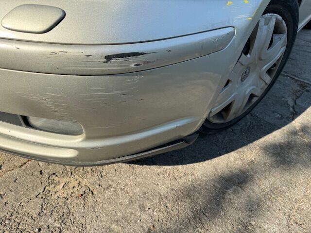 TOYOTA AVENSIS 2005 r. od syndyka