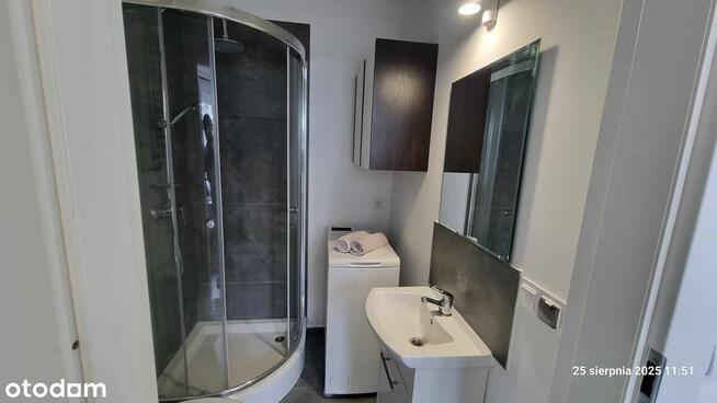 Urządzona Mikro Kawalerka z Balkonem i Ogrodem !