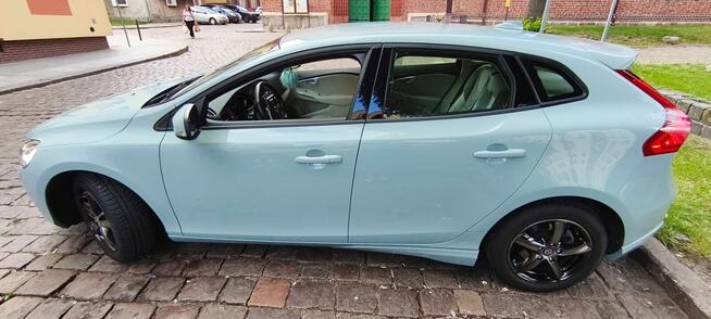 Volvo V40Lift, Garażowany, Przegląd i ub.do 2026 Harman Kardon