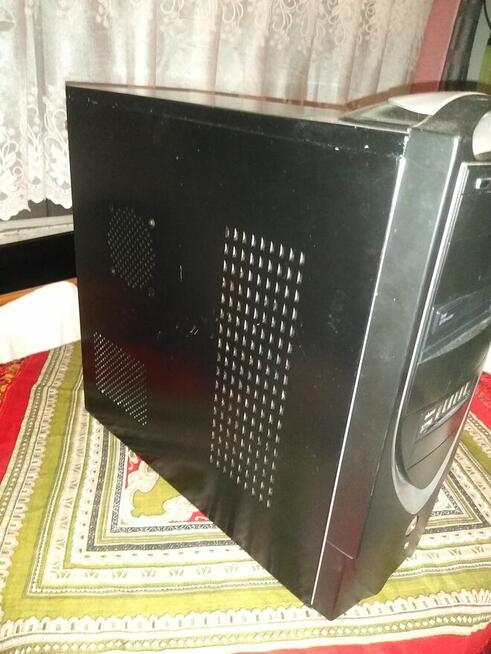 Komputer stacjonarny, 100 zł.