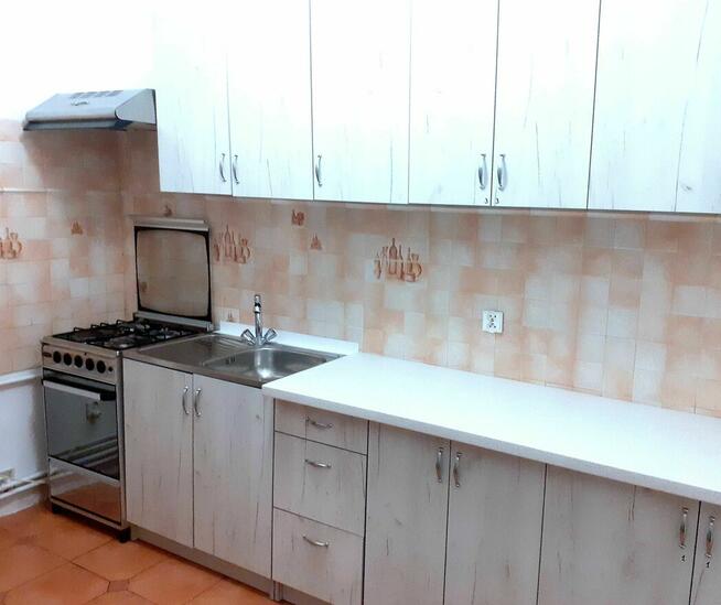 Pokój dla dziewczyny. Ścisłe centrum Lublina. Ul Niecała 4