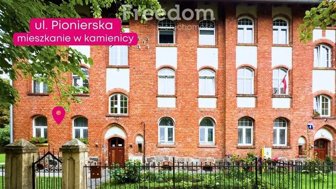 Komfortowe mieszkanie w zabytkowej kamienicy