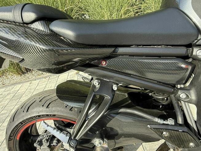 Yamaha FZ zadbany i bezwypadkowy