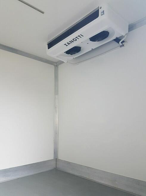 Renault Master CHŁODNIA AGREGAT 6EP IZOTERMA 3,32x2,11x2,00 KLIMA DMC 3500 KG