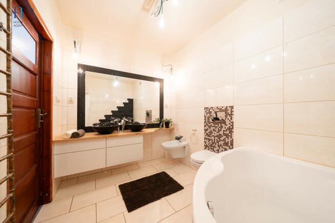 Dom Łódź gm. Łódź-Górna Wiskitno, Transportowa