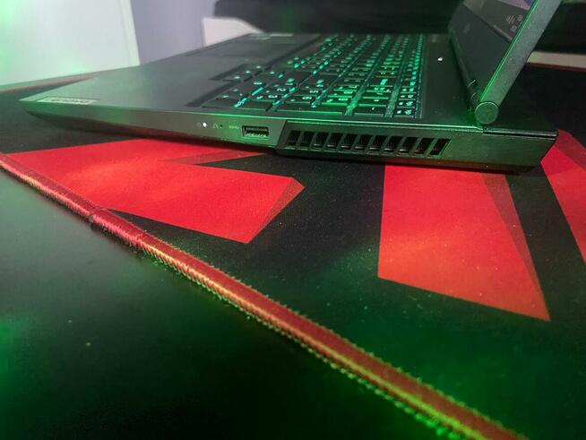 Laptop LENOVO LEGION 5 Intel i7-10750H 32GB RAM 500GB SSD GT