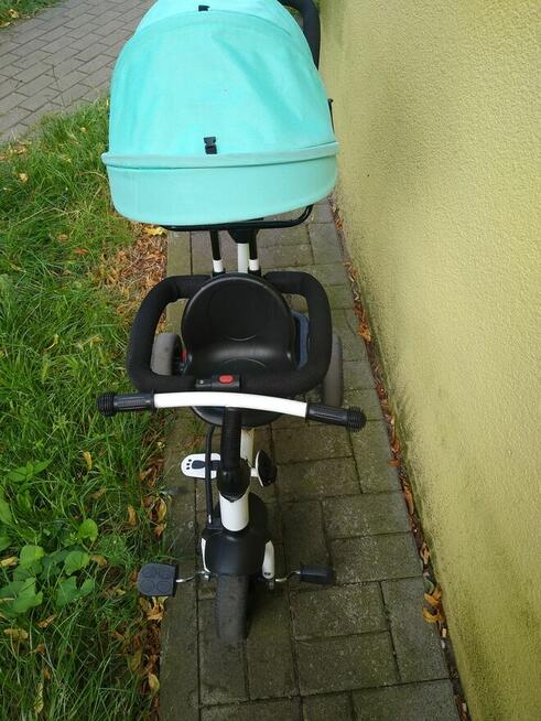 Dziecinny rowerek trójkołowy, 30 zł.