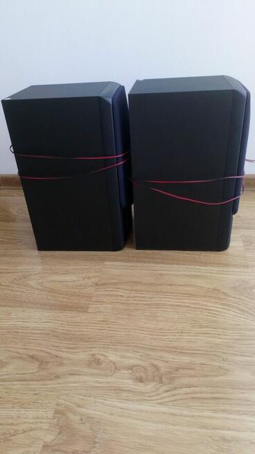 Radio z dwoma oddzielnym głośnikami Samsung