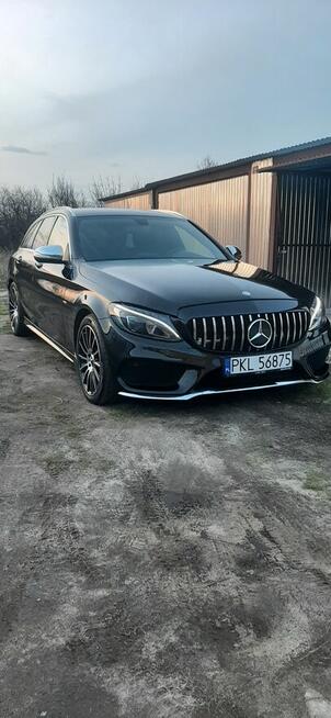 Sprzedam Mercedesa W205 w pakiecie AMG C220d o mocy 220k.