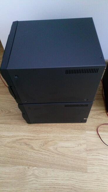 Radio z dwoma oddzielnym głośnikami Samsung