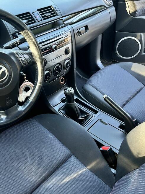 Mazda 3, stan bardzo dobry, długie opłaty