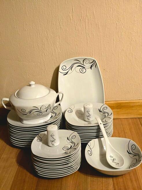 Zestaw obiadowy na 12 osób