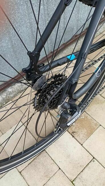 Rower 28 Kross Evado 3.0 UNI cross/trekking roz.L st.bdb jak