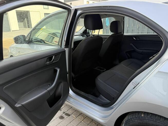 Skoda RAPID 1.6 TDI 105 km 15 999zł