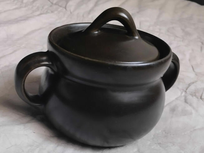 Maselniczka. Cukiernica.