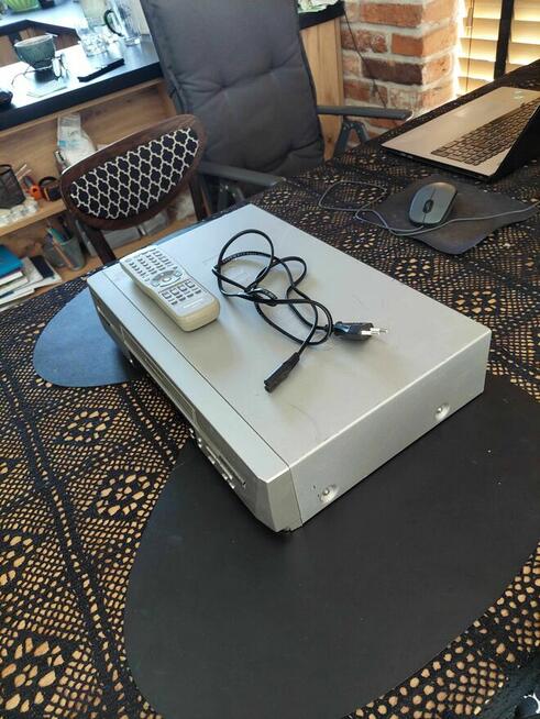 Magnetowid Panasonic NV-FJ627