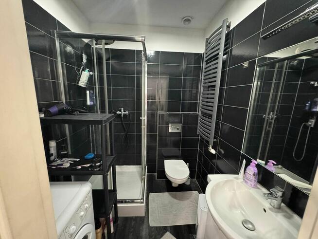 Pokój Jedności Narodowej opłaty w cenie