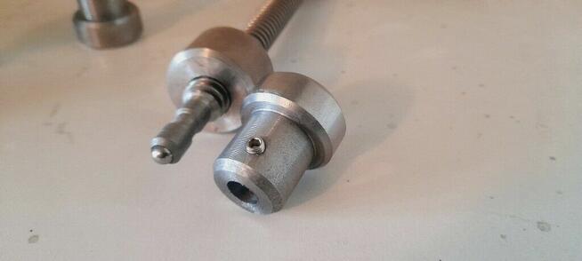 Śruba trapezowa 16x4 ścisk stolarski docisk prasa imadło