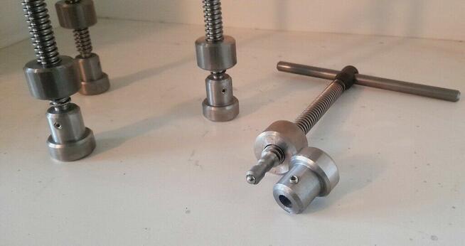 Śruba trapezowa 16x4 ścisk stolarski docisk prasa imadło