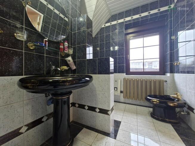 Białogard duży dom plus działka handlowo-usługowa.