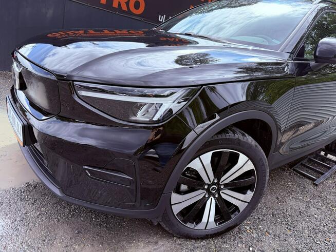 Volvo XC 40 Black-Line. Virtual kokpit. Full led . Zasięg 400Kl.