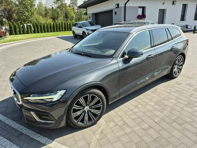 Volvo V90 2.0D3 inscription navi full automat chromy