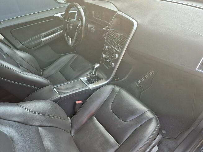 Volvo XC 60 lift skóra opłacony ładny egzemplarz
