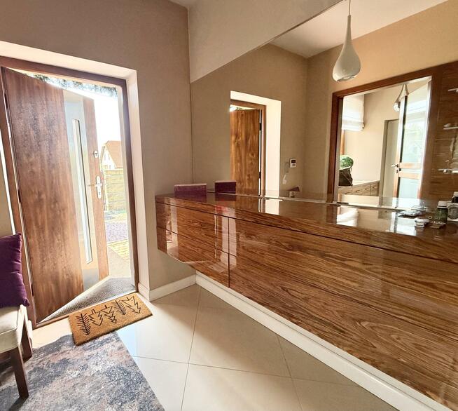 Dom Wola Kopcowa gm. Masłów, Letniskowa