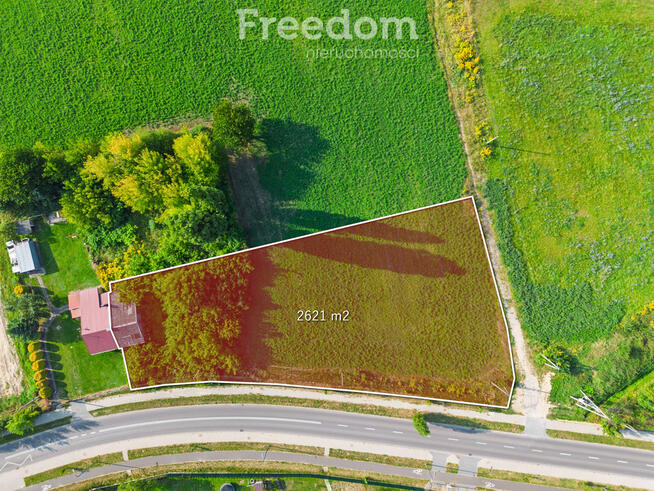 Duża działka budowlana w doskonałej lokalizacji!!