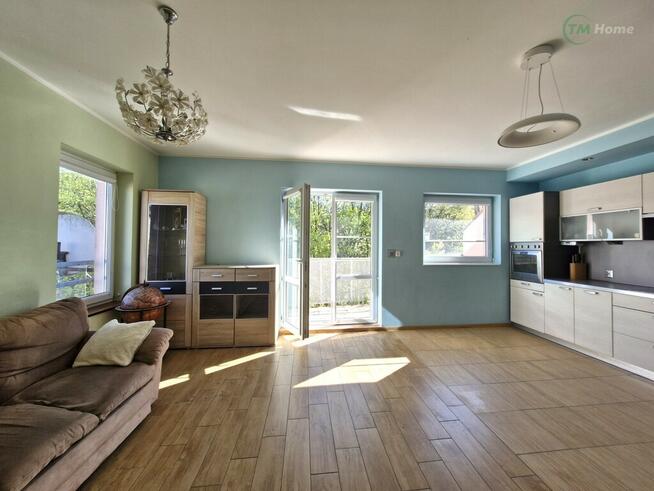 Cztery pokoje 87 m2 z garażem w otulinie lasu.