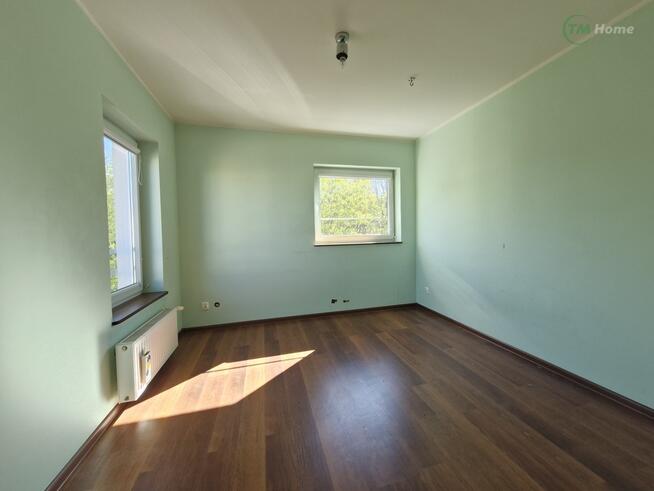 Cztery pokoje 87 m2 z garażem w otulinie lasu.